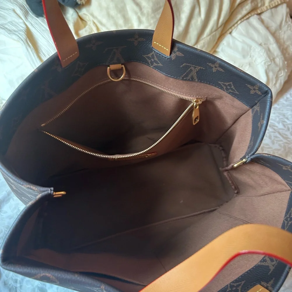 Louis Vuitton Monogram shopper Tote in Brown - Picture 11 of 12
